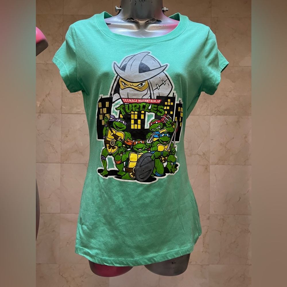 Medium ninja turtles tshirt #258
